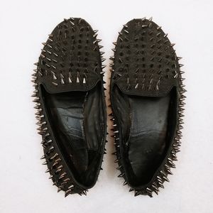 UNIF Hellraiser Flats